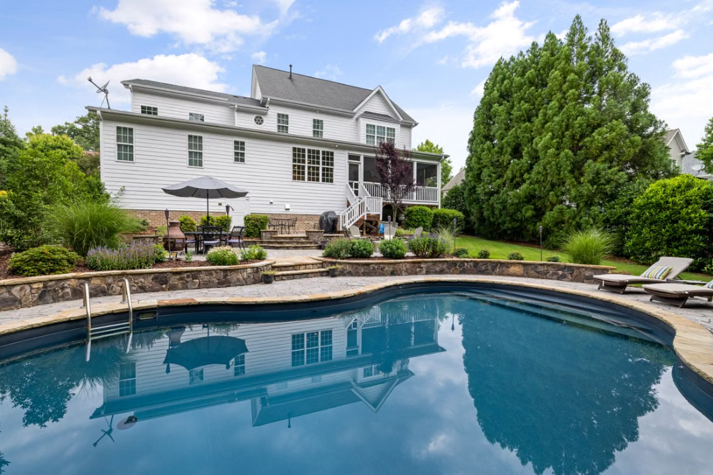 Build a Custom Pool